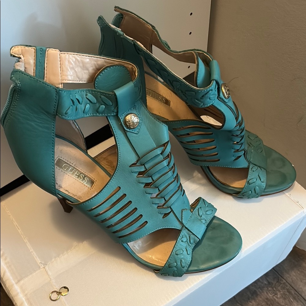 GUESS Women's Teal Heeled Sandals